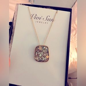 Vivi Sun boutique necklace